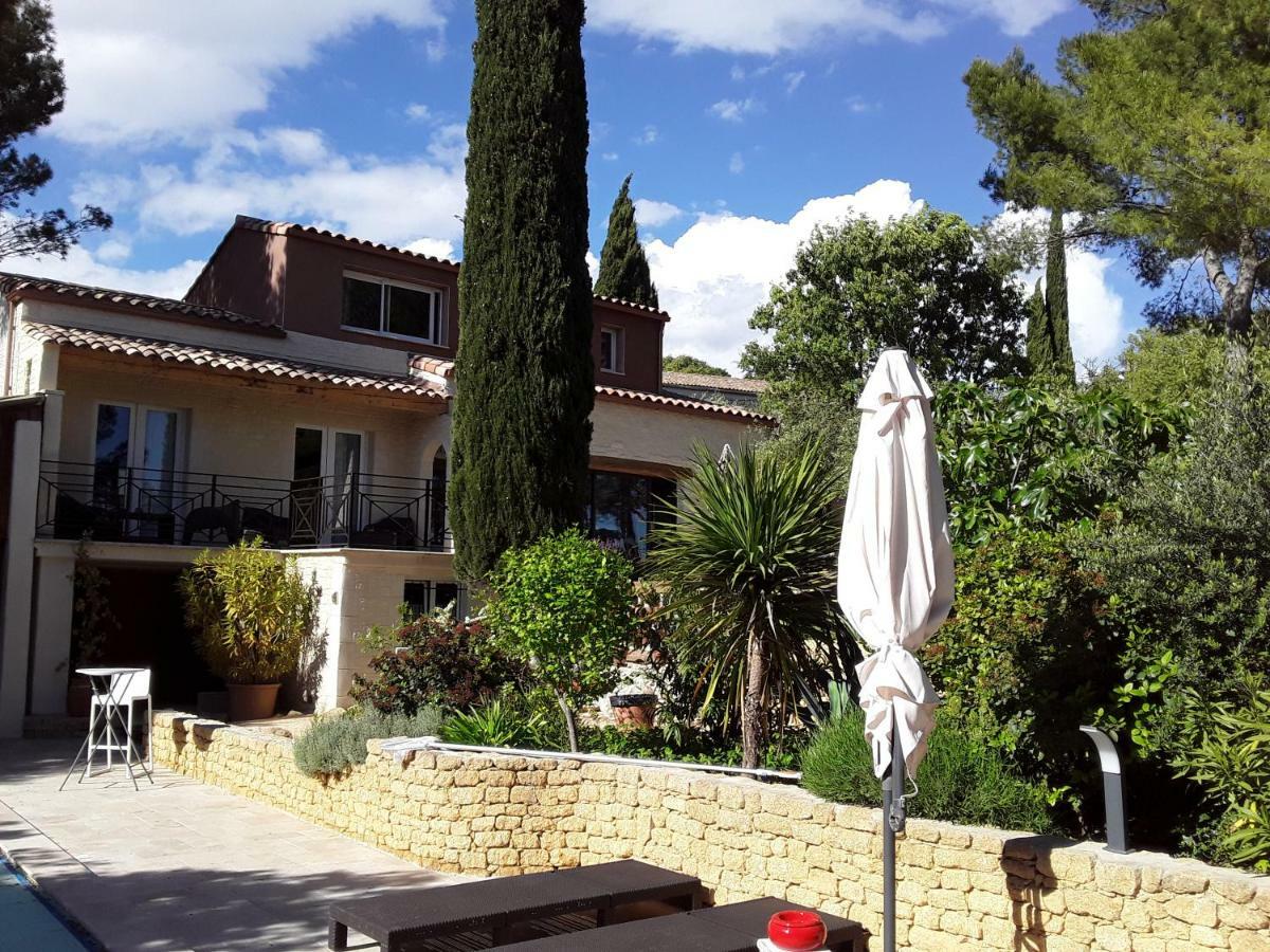L'Atelier Bed & Breakfast Saint-Maximin  Exterior photo